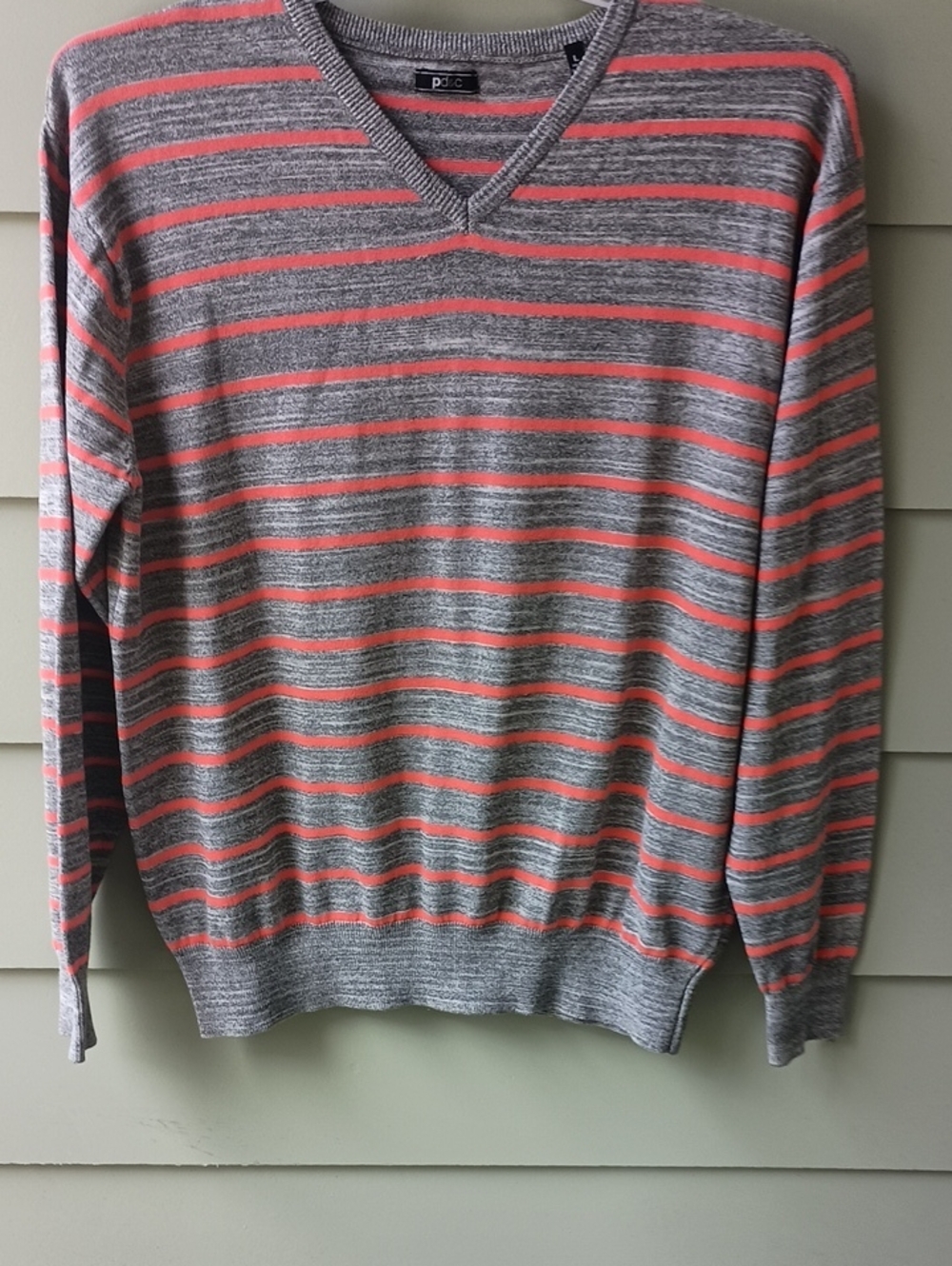 PD&C Mens Gray and Coral Striped V-Neck Long Sleeve Sweater Sz L